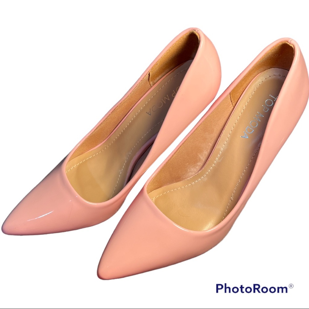 NWOT pink top moda heels size 6